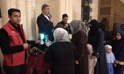 Kurtuluş Camii'nde Sakal-ı Şerif'e yoğun ilgi