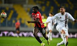 Burak Yılmaz’ın geri dönüşü yaramadı