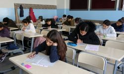 Siyer yarışmasında görme engelli kardeşlerden büyük başarı