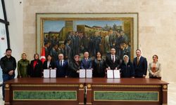 Koruyucu ailelere güçlü akademik destek