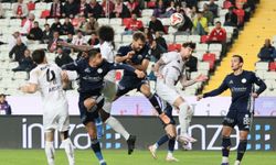 Gaziantep FK Antalyaspor’u 4 Golle Geçti