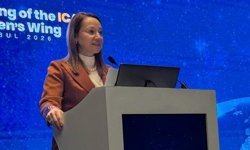 Derya Bakbak: “İnsanlığın ihtiyacı daha fazla diyalog”