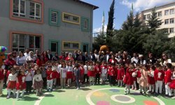 Fedaioğlu’ndan miniklere sürpriz ziyaret