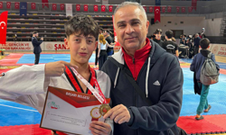 Arabanlı Öztürk’ten şampiyonluk