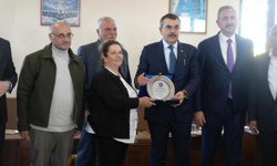 Tekin: Müfredata yeni dini inanç dersleri eklendi