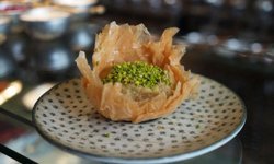 Gaziantep’te baklava kırıntılarından yeni tatlı