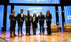 HKÜ'de Kariyerküre Zirve'ye yoğun ilgi