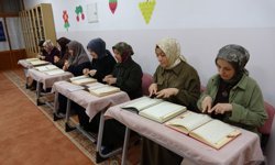 İşaret diliyle Kur’an-ı Kerim öğreniyorlar