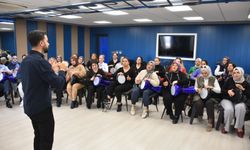 Ev hanımları Cumhurbaşkanı'na konser verecek