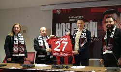 Mirel Radoi’den Gaziantep FK’da iddialı başlangıç