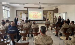Jandarma ekiplerine sağlık yaşam eğitimi verildi
