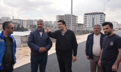 Yılmaz, asfalt çalışmalarını yerinde inceledi