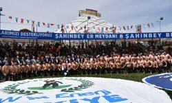 Gaziantep’te yağlı güreş ligi başladı