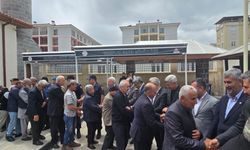Depremde hasar gören cami onarılarak hizmete girdi