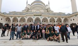 Gaziantep’te gençlerle çifte buluşma