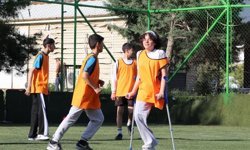 Engelleri aşan Havva futbol kampına davet edildi