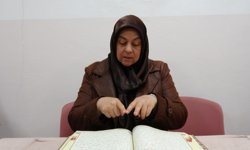 İşaret diliyle Kur’an öğrenerek hayalini gerçekleştirdi