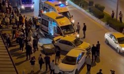 Zincirleme kazaya karışan ambulans korku dolu anlar yaşattı