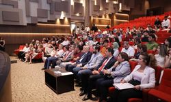 GAÜN mezunları üniversitede buluştu