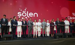 Bakan Kacır Gaziantep’te çikolata fabrikasının açılışına katıldı