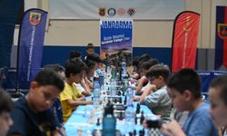Satranç turnuvasında ödüller sahiplerini buldu