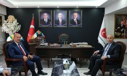 Ersin Tatar, MHP Gaziantep teşkilatıyla buluştu