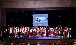 GAÜN Teknik Bilimler MYO'da mezuniyet coşkusu yaşandı