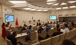 Gaziantep Meclisi'nde tansiyon yüksekti