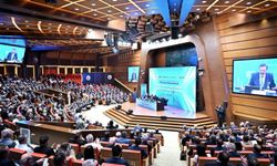 Özyurt, TOBB ev sahipliğinde düzenlenen ekonomi zirvesine katıldı