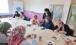 Kadına destek sevgi sanatı atölyesi