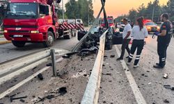 Feci kaza! Bariyere çarpan sürücü hayatını kaybetti