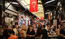 Gaziantep'te kavurucu sıcakta tarihi çarşıya yoğun ilgi