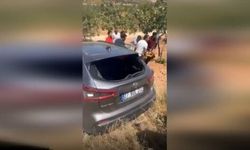 Gaziantep’te çarpışan iki araç tarlaya savruldu