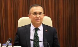 Gaziantep valisi Kemal Çeberden huzurevine ziyaret