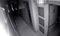 Gaziantep'te deprem anı güvenlik kamerasına yansıdı