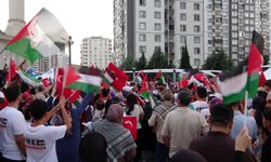 Filistin konvoyu Gaziantep'te vatandaşlarla buluştu