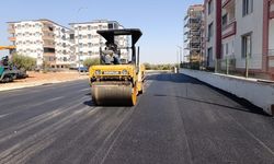 Gaziantep’te kavurucu sıcakta asfalt seferberliği