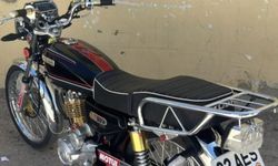 Cami yakınlarında motosiklet çaldılar