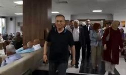 Vali Çeber huzurevinde yaşlılarla moral gecesinde buluştu