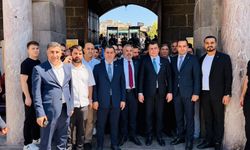 Bozgeyik, Diyarbakır’da Türkiye Yüzyılı Buluşmalarına katıldı