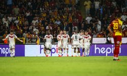 Gaziantep FK, yeni hocasıyla Göztepe deplasmanında farklı kazandı