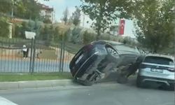 Gaziantep’te kontrolden çıkan araç takla attı