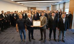 MHP Gaziantep İl Başkanı Mehmet Sait Kılıç mazbatasını aldı