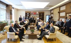 MHP Gaziantep Nizip’te kurum ve teşkilatlarla buluştu