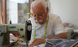 Ömrünü terziliğe adadı, boş zamanlarını kitaplara ayırdı