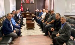 Araban Kaymakamı Ferhat Salih Ceylan, muhtarla buluştu
