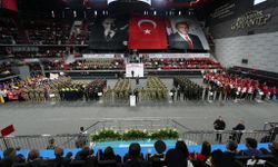 Gaziantep'te Cumhuriyet Bayramı coşkusu salona sığmadı