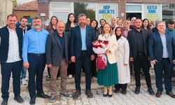 Derya Bakbak, Uşak’ta vatandaşlarla buluştu