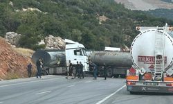 Gaziantep’te tanker kazasında faciadan dönüldü