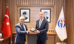 YÖK Başkanı Özvar, GAÜN yönetimiyle bir araya geldi